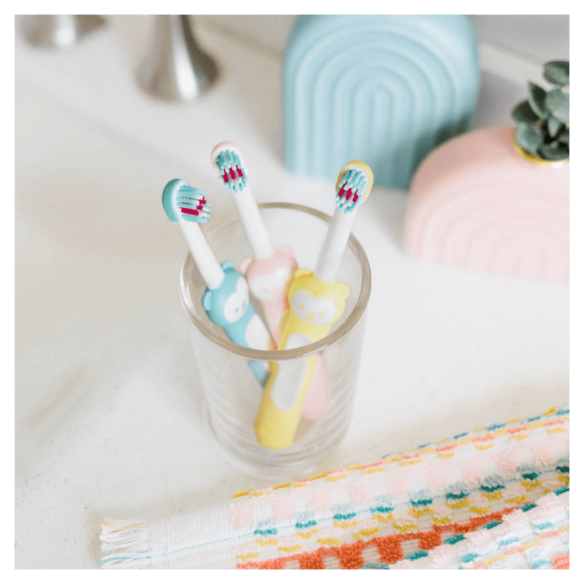 Escova Dental Infantil MAM Baby's Brush +6 meses Rosa 1 Unidade